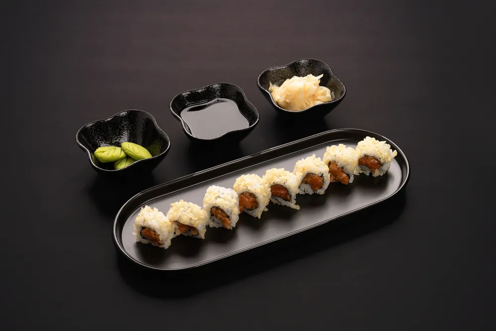 Crunchy Salmon Maki
